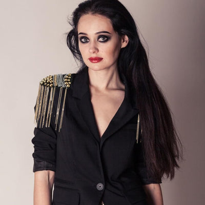 2Pcs Rhinestone Shoulder Badges 20x11.3x0.75cm Detachable Iron Tassel Epaulets Golden Shoulder Brooch for Men and Women Cloth Uniform Accessories